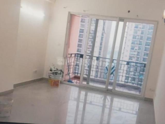 2 BHK Apartment in Indirapuram for rent Ghaziabad. The reference number is 20383293