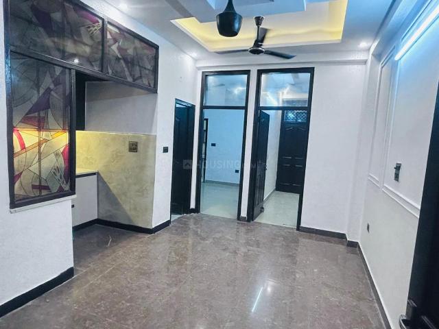 2 BHK Apartment in Indirapuram for rent Ghaziabad. The reference number is 20391164