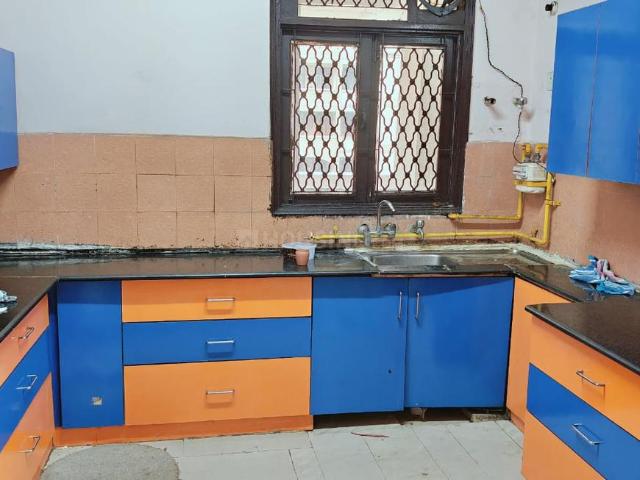 2 BHK Apartment in Indirapuram for rent Ghaziabad. The reference number is 20505693