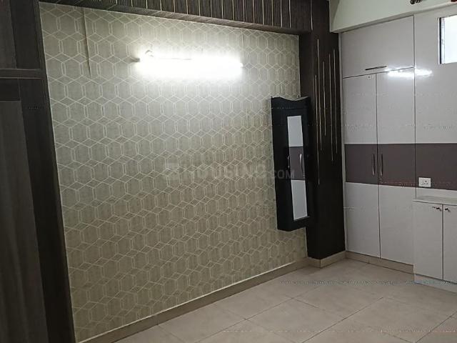 2 BHK Apartment in Indirapuram for rent Ghaziabad. The reference number is 20506413