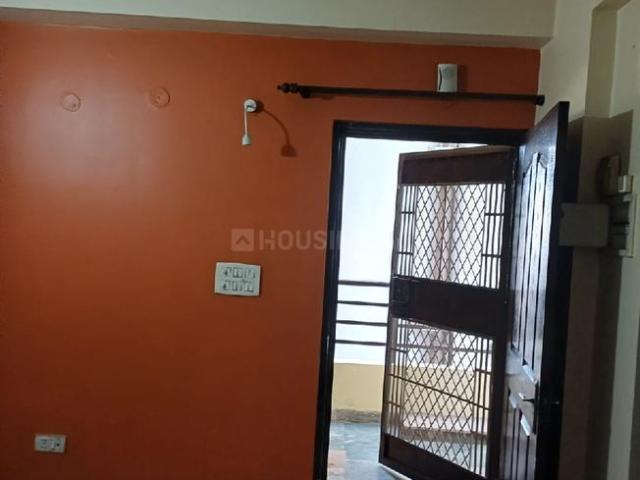 2 BHK Apartment in Indirapuram for rent Ghaziabad. The reference number is 20583158