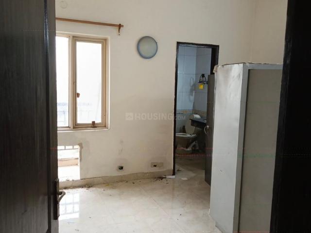 2 BHK Apartment in Indirapuram for rent Ghaziabad. The reference number is 20596060