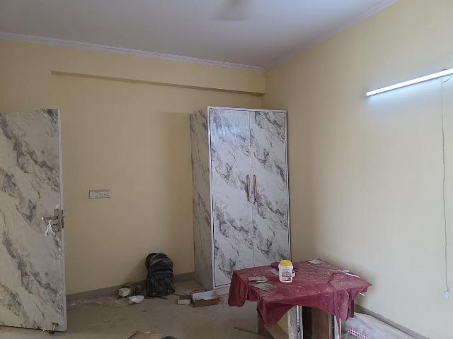 2 BHK Apartment in Indirapuram for rent Ghaziabad. The reference number is 20732393