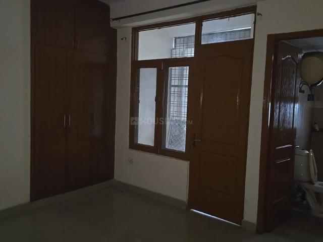 2 BHK Apartment in Indirapuram for rent Ghaziabad. The reference number is 20885902