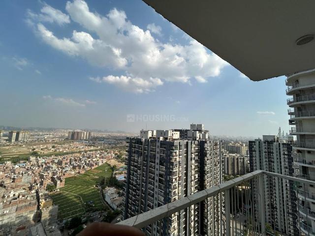 2 BHK Apartment in Indirapuram for rent Ghaziabad. The reference number is 20915861