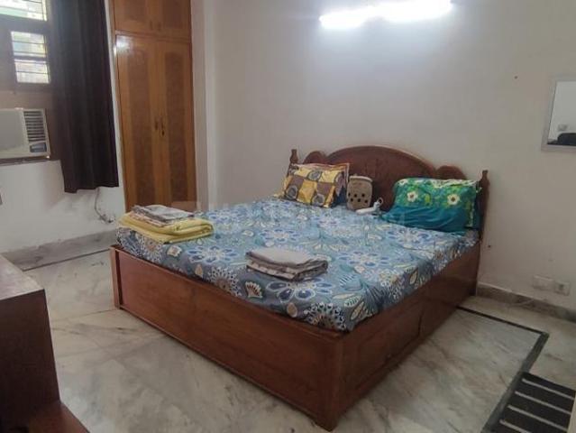 2 BHK Apartment in Indirapuram for rent Ghaziabad. The reference number is 20972139
