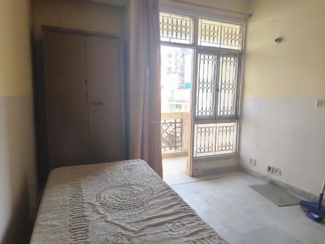 2 BHK Apartment in Indirapuram for rent Ghaziabad. The reference number is 21091956