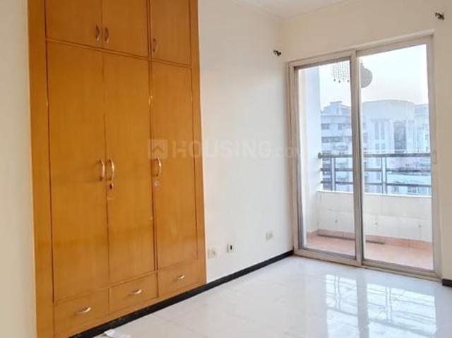 2 BHK Apartment in Indirapuram for rent Ghaziabad. The reference number is 21092078