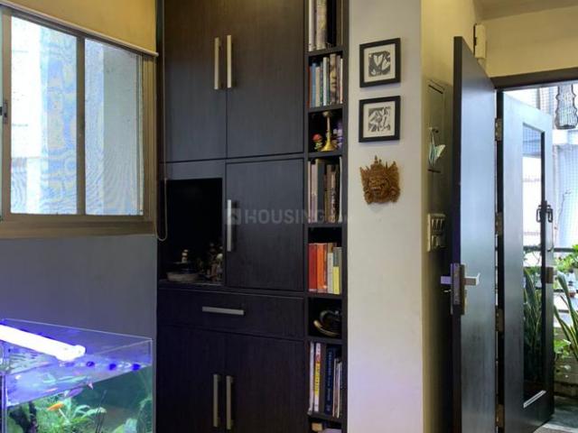 2 BHK Apartment in Indirapuram for rent Ghaziabad. The reference number is 21104939
