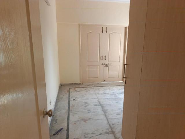 2 BHK Apartment in Indirapuram for rent Ghaziabad. The reference number is 21100011