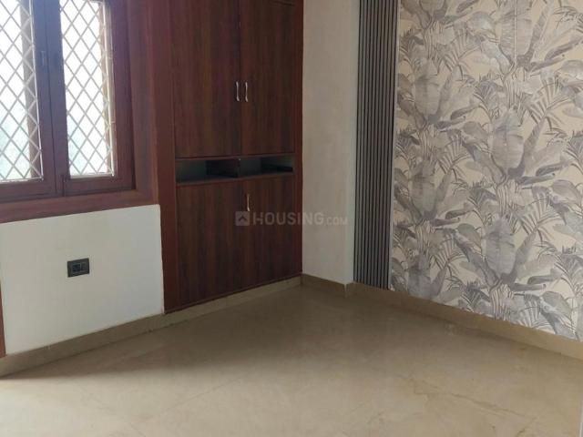 2 BHK Apartment in Indirapuram for rent Ghaziabad. The reference number is 21129357