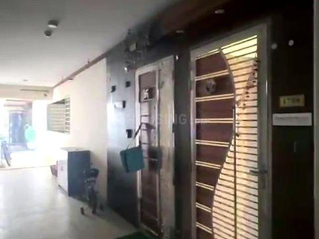 2 BHK Apartment in Indirapuram for rent Ghaziabad. The reference number is 21215695