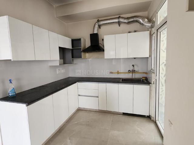 2 BHK Apartment in Indirapuram for rent Ghaziabad. The reference number is 21287188