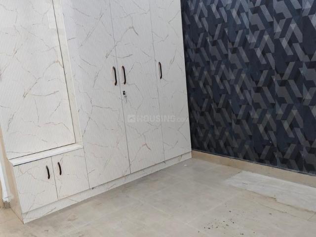 2 BHK Apartment in Indirapuram for rent Ghaziabad. The reference number is 21334972