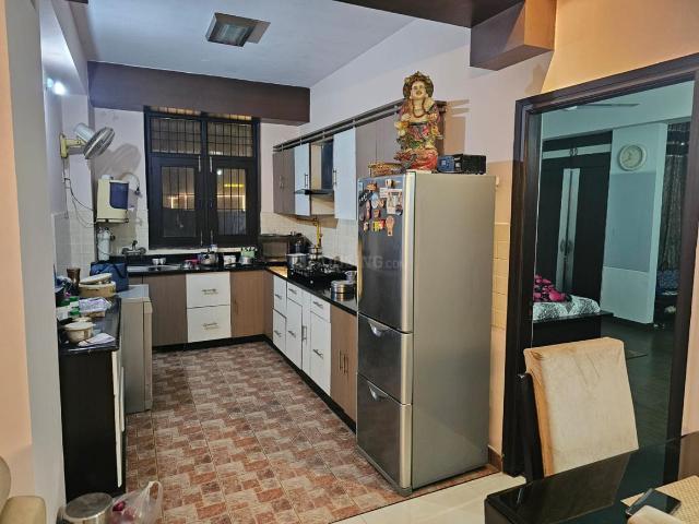 2 BHK Apartment in Indirapuram for rent Ghaziabad. The reference number is 21356225