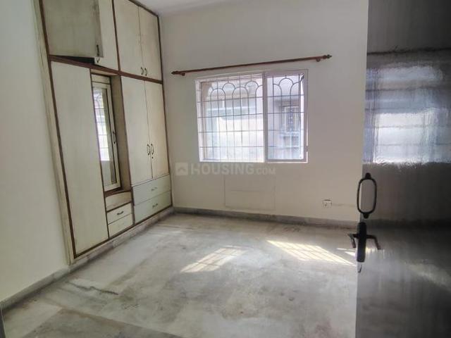 2 BHK Apartment in Indirapuram for resale Ghaziabad. The reference number is 19611388
