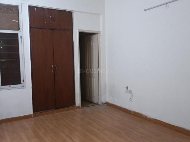 2 BHK Apartment in Indirapuram for resale Ghaziabad. The reference number is 19759143