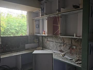 2 BHK Apartment in Indirapuram for resale Ghaziabad. The reference number is 19772415