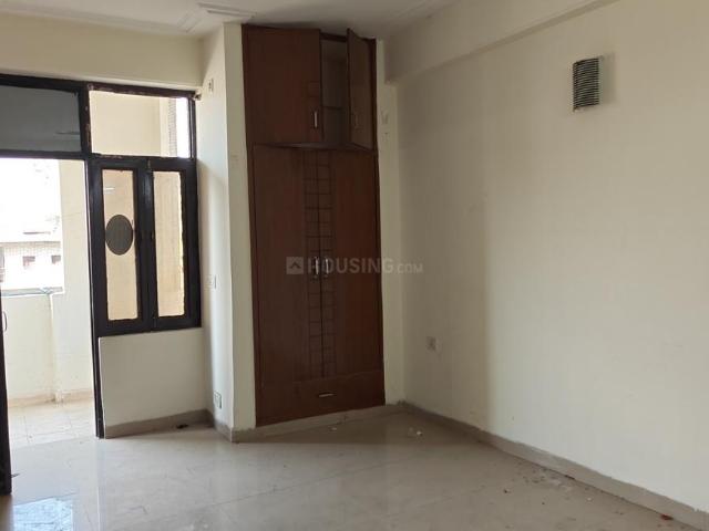 2 BHK Apartment in Indirapuram for resale Ghaziabad. The reference number is 19901545