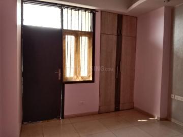 2 BHK Apartment in Indirapuram for resale Ghaziabad. The reference number is 20556199