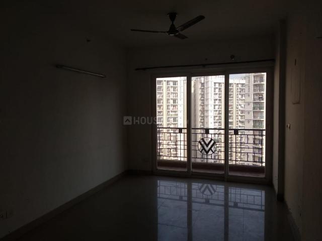 2 BHK Apartment in Indirapuram for resale Ghaziabad. The reference number is 20987628