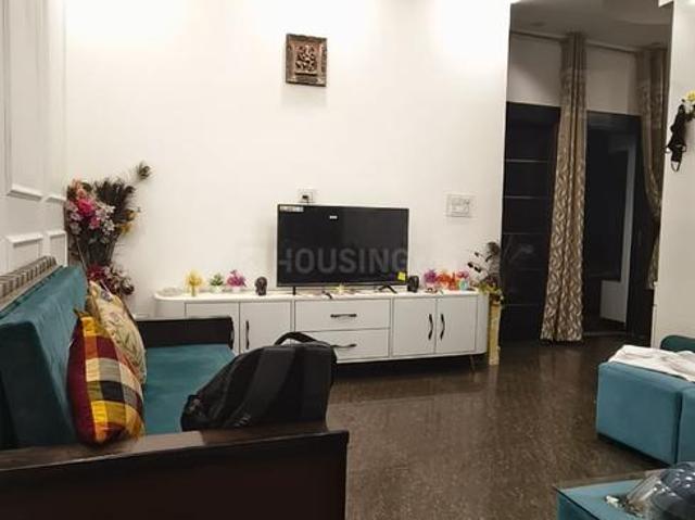 2 BHK Apartment in Indirapuram for resale Ghaziabad. The reference number is 21064735