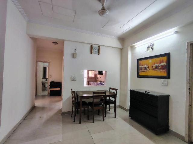 2 BHK Apartment in Indirapuram for resale Ghaziabad. The reference number is 21183171