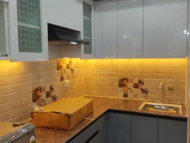 2 BHK Apartment in Indirapuram for resale Ghaziabad. The reference number is 21310174