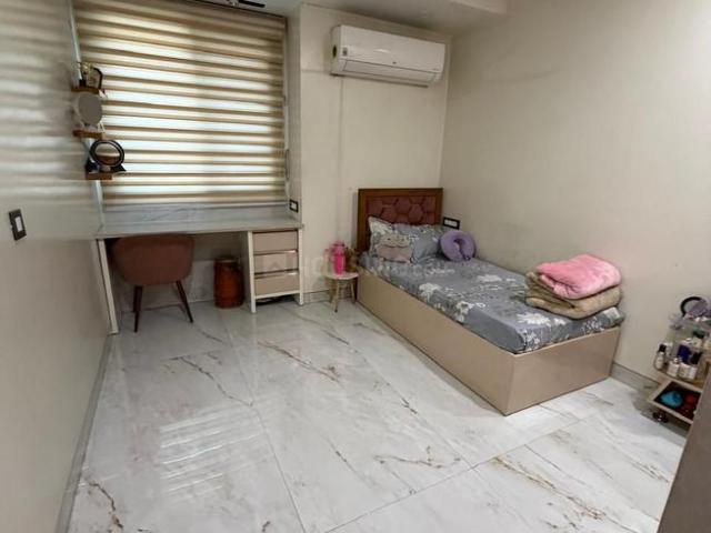 2 BHK Apartment in IP Estate for resale New Delhi. The reference number is 21055883