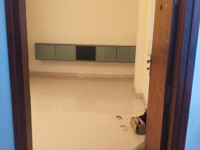 2 BHK Apartment in Isnapur for rent Sangareddy. The reference number is 20990555