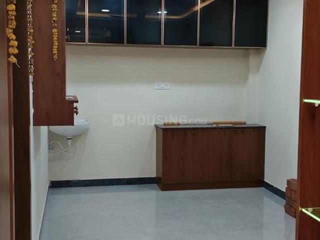 2 BHK Apartment in Isnapur for rent Sangareddy. The reference number is 21072000