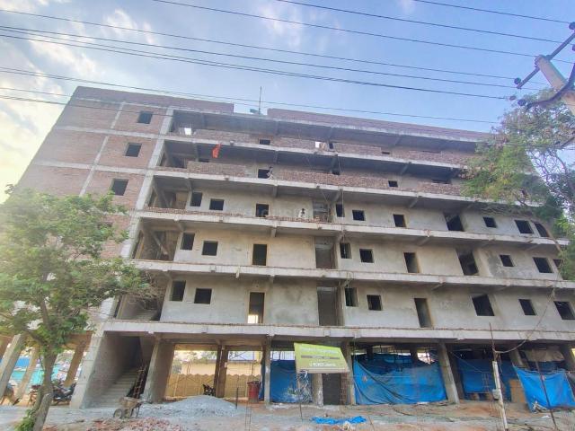 2 BHK Apartment in Isnapur for resale Sangareddy. The reference number is 20739665