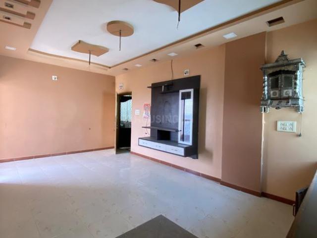 2 BHK Apartment in Jodhpur for rent Ahmedabad. The reference number is 19460673