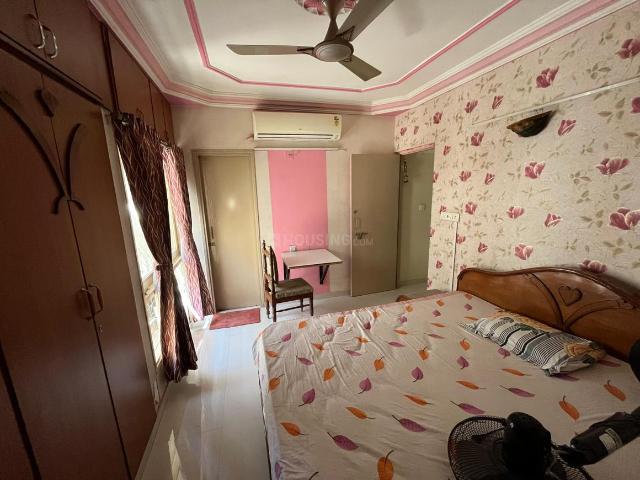 2 BHK Apartment in Jodhpur for rent Ahmedabad. The reference number is 19701155