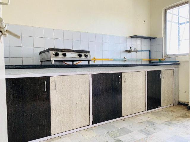 2 BHK Apartment in Jodhpur for rent Ahmedabad. The reference number is 20414867