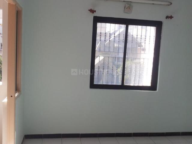 2 BHK Apartment in Jodhpur for rent Ahmedabad. The reference number is 20538188