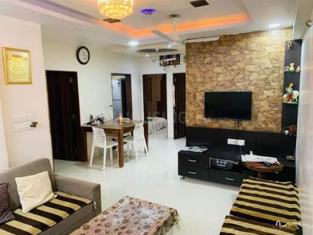 2 BHK Apartment in Jodhpur for rent Ahmedabad. The reference number is 20564404