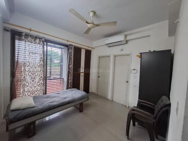 2 BHK Apartment in Jodhpur for rent Ahmedabad. The reference number is 20890771
