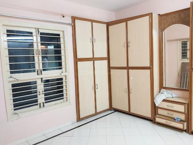 2 BHK Apartment in Jodhpur for rent Ahmedabad. The reference number is 20147067