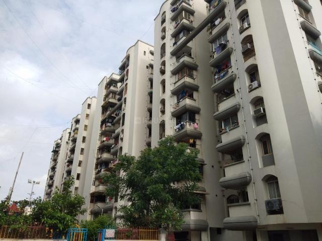 2 BHK Apartment in Jodhpur for resale Ahmedabad. The reference number is 21097064