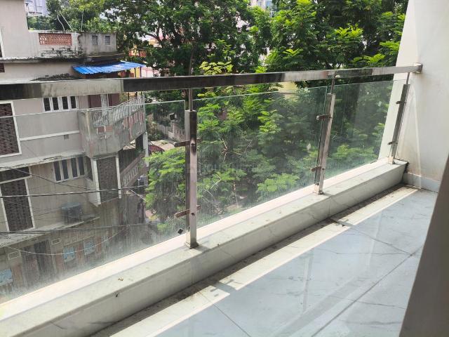 2 BHK Apartment in Jodhpur Park for resale Kolkata. The reference number is 21074743