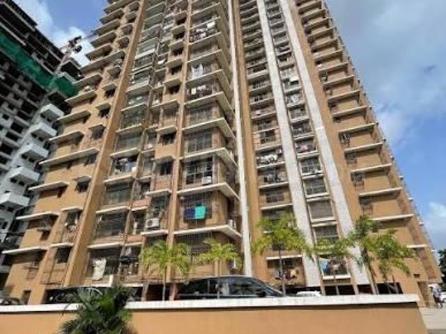 2 BHK Apartment in Jogeshwari West for rent Mumbai. The reference number is 20371594