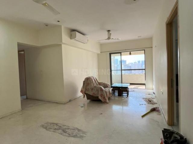 2 BHK Apartment in Jogeshwari West for rent Mumbai. The reference number is 20531976