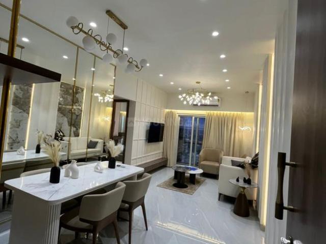 2 BHK Apartment in Jogeshwari West for resale Mumbai. The reference number is 20315583