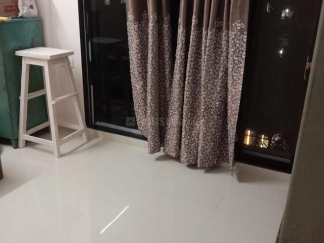2 BHK Apartment in Jogeshwari West for resale Mumbai. The reference number is 21039355