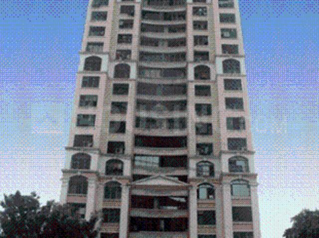 2 BHK Apartment in Jogeshwari West for resale Mumbai. The reference number is 21071750