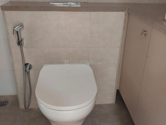 2 BHK Apartment in Jogeshwari East for rent Mumbai. The reference number is 20497613