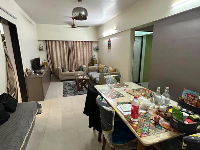 2 BHK Apartment in Jogeshwari East for rent Mumbai. The reference number is 20885647