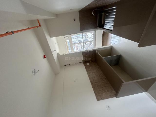 2 BHK Apartment in Jogeshwari East for rent Mumbai. The reference number is 20965055