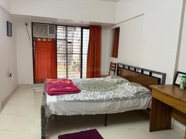 2 BHK Apartment in Jogeshwari East for rent Mumbai. The reference number is 21001193